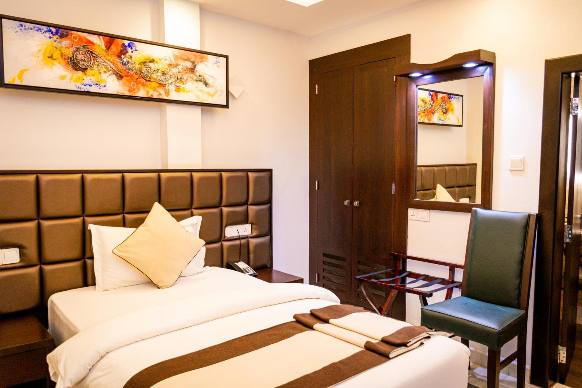 Viveka Hotel Colombo Kalubowila West Екстер'єр фото